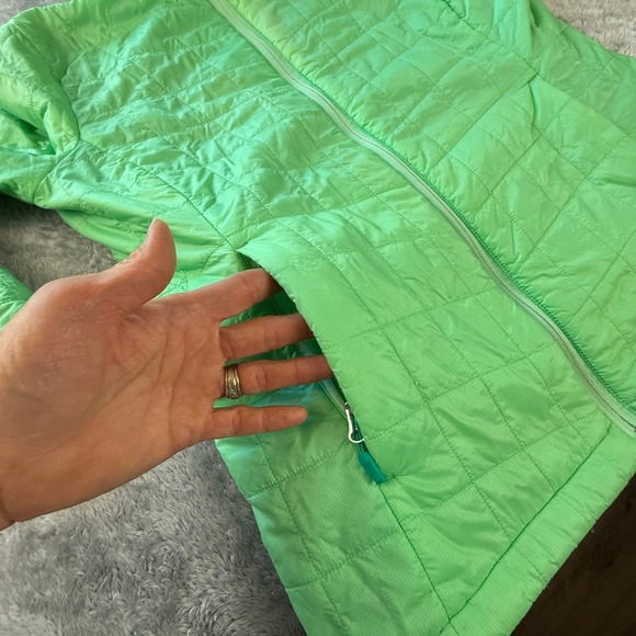 Marmot Puffer Jacket Medium Quilted Lightweight Bright Lime Green Outdoor - Picture 15 of 16